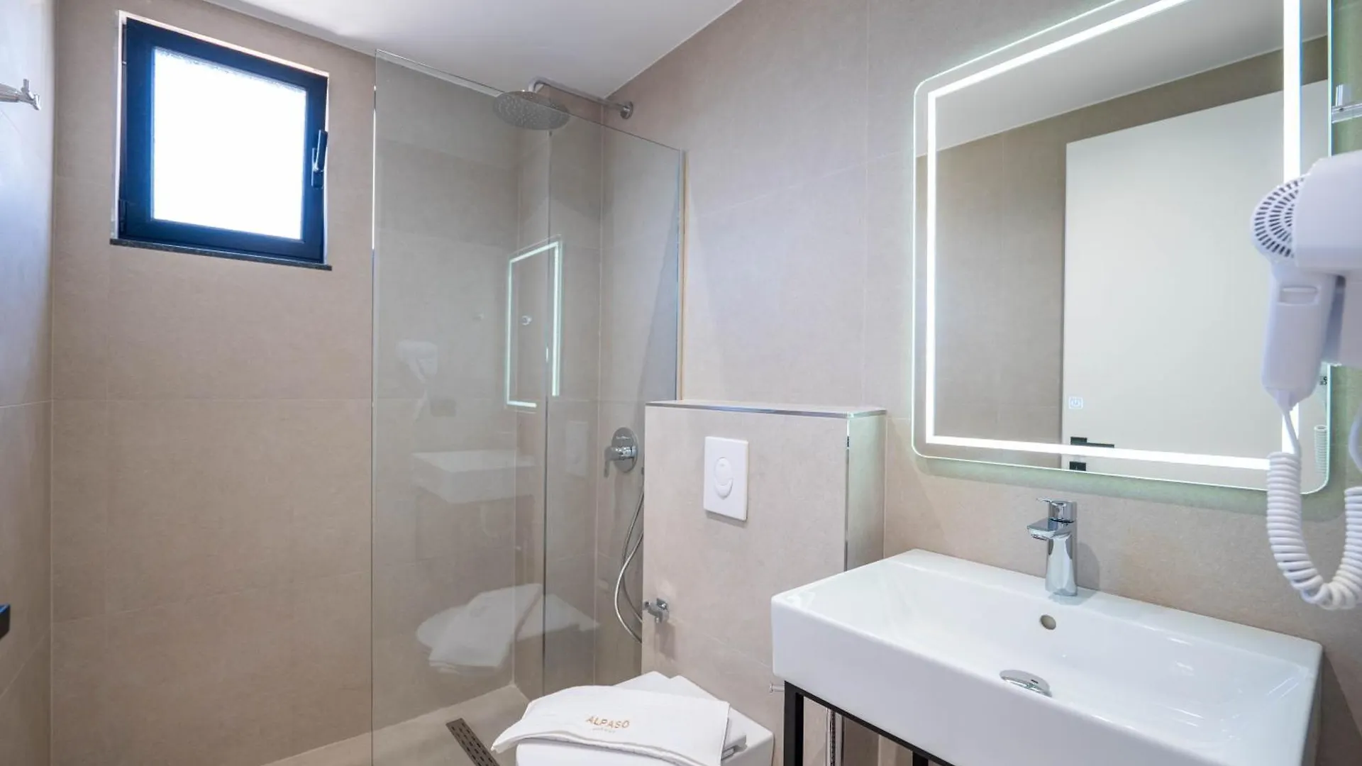 ***  Alpaso Hotel Sarandë Albánie