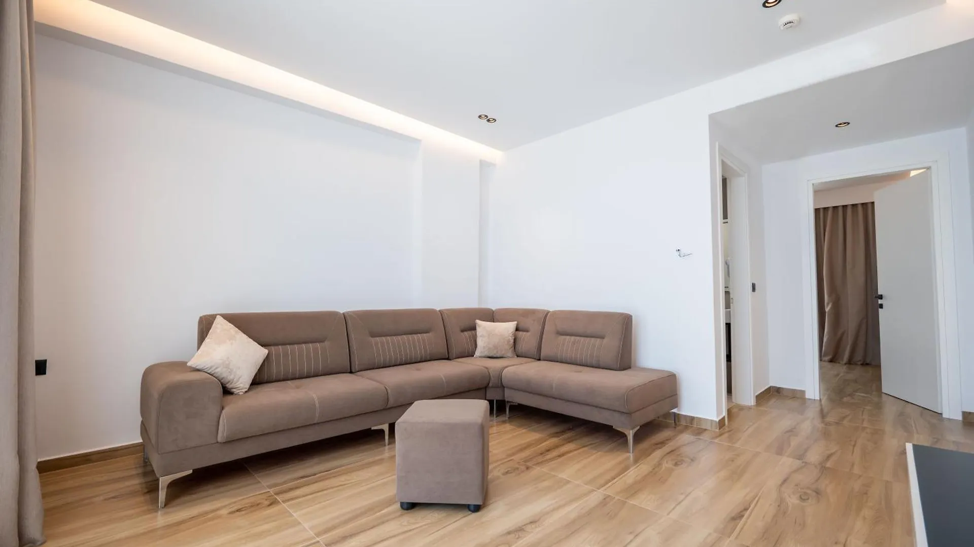 Alpaso Hotel Sarande
