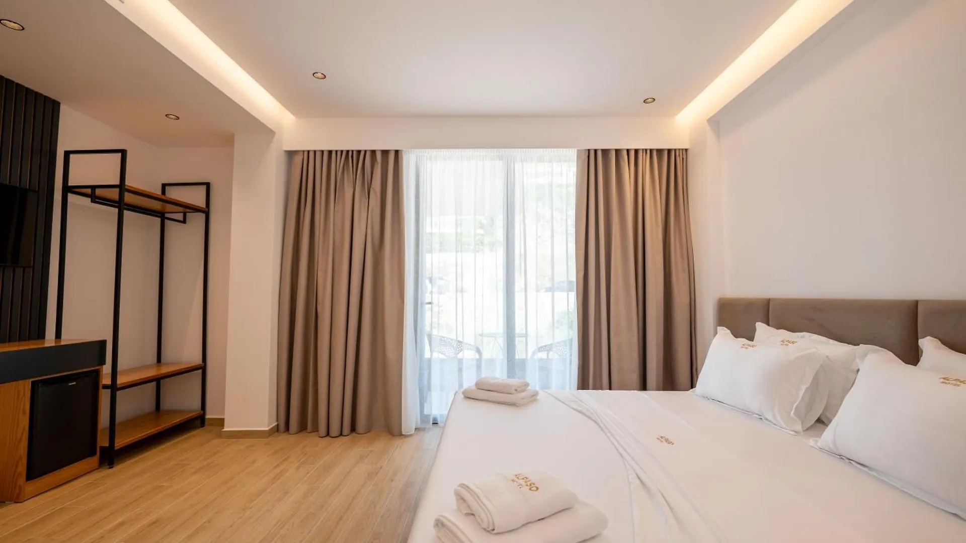 Alpaso Hotel Sarande