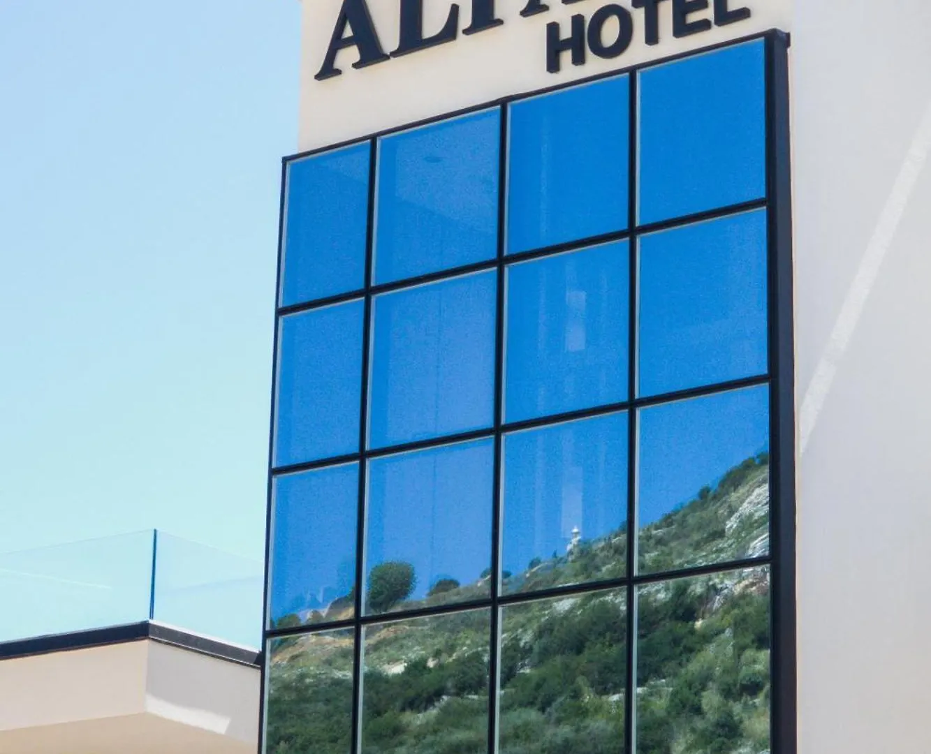 Alpaso Hotel Sarande Albania