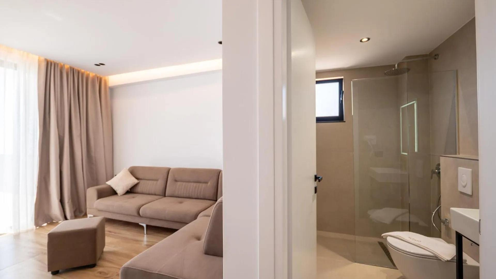 Alpaso Hotel Sarande Albania