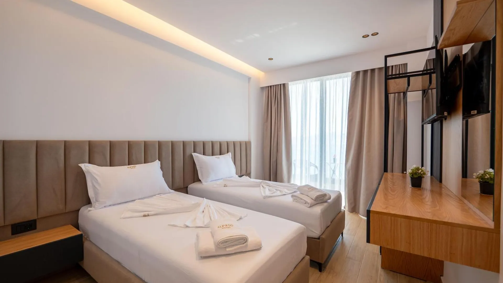 Alpaso Hotel Sarande