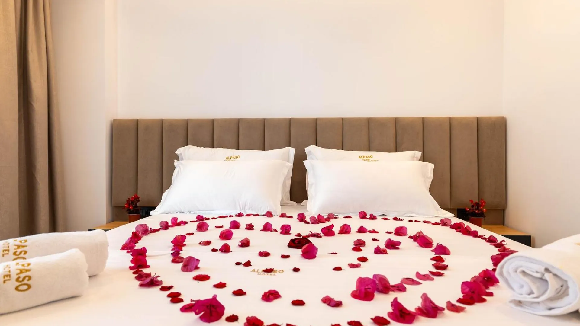 Alpaso Hotel Sarande